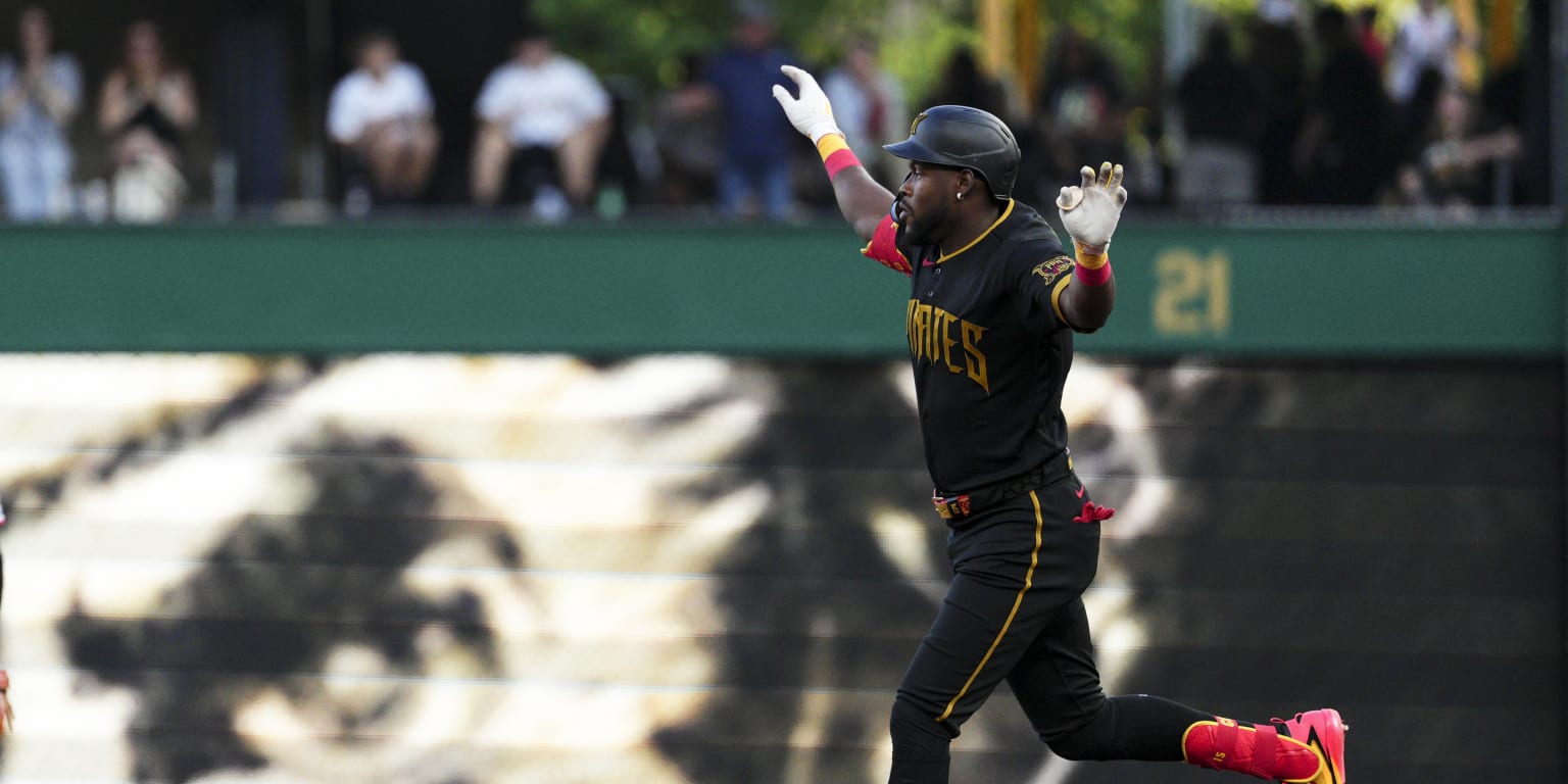 Take a Cruz! Oneil blasts 7th on-the-fly splashdown in PNC Park history