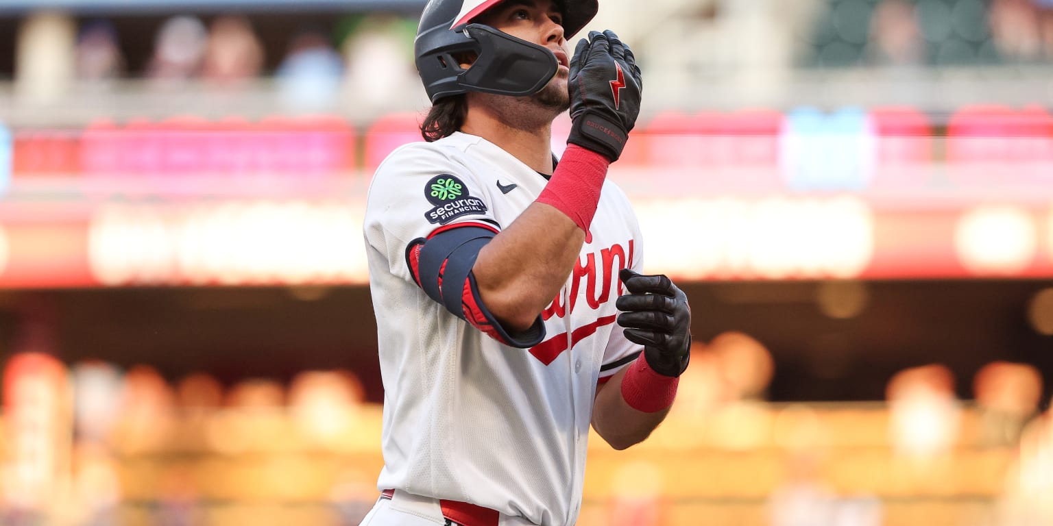 Gray's 2nd career slam continues grand trend for Twins