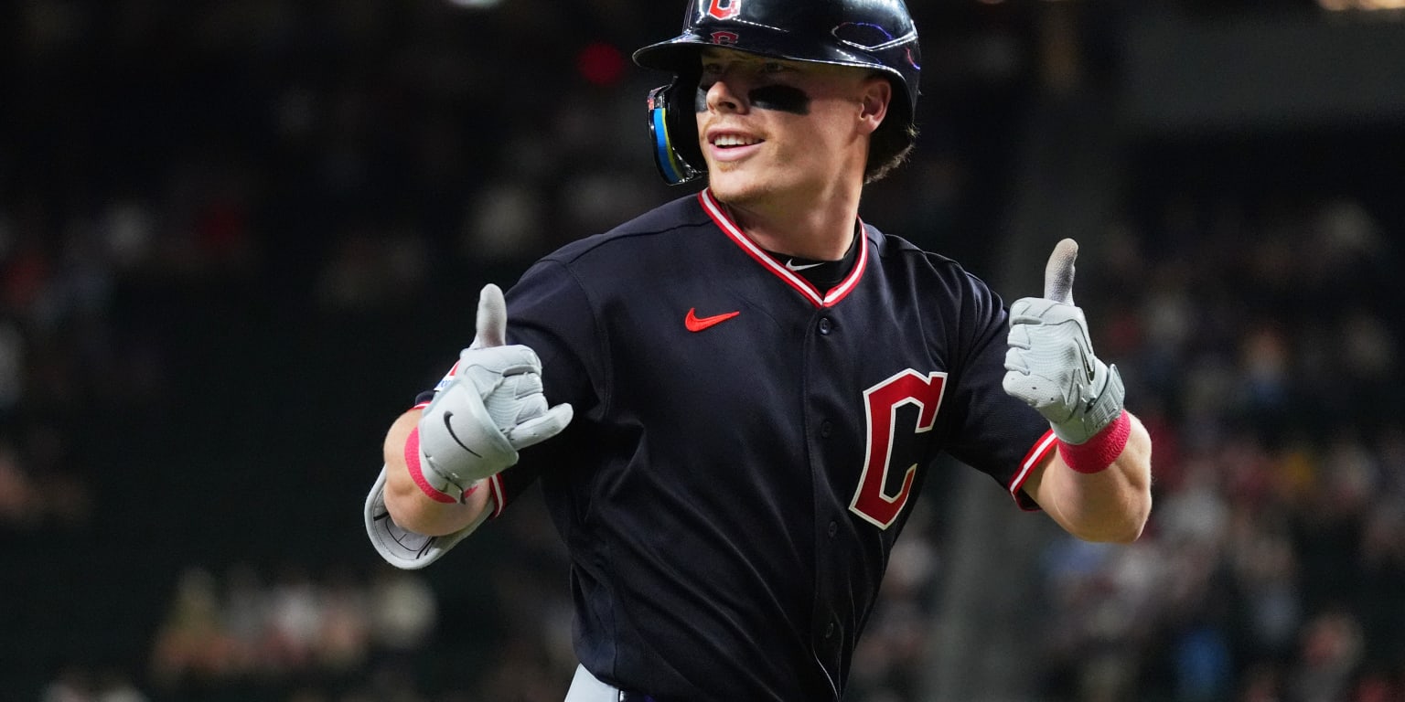 Oi, oi, oi! Bazzana crushes 1st leadoff HR of career