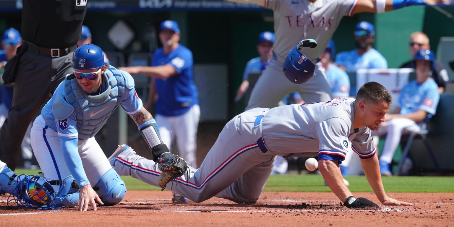 Seager to concussion IL after collision at the plate