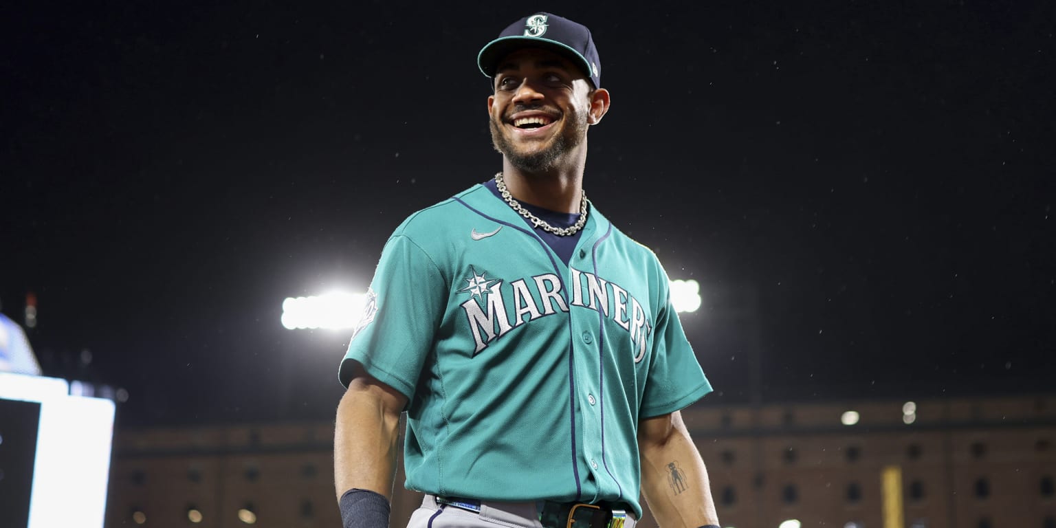 Mariners Gamble on Right-Handed Bench Depth as Rodríguez Returns to Face Boston Southpaws