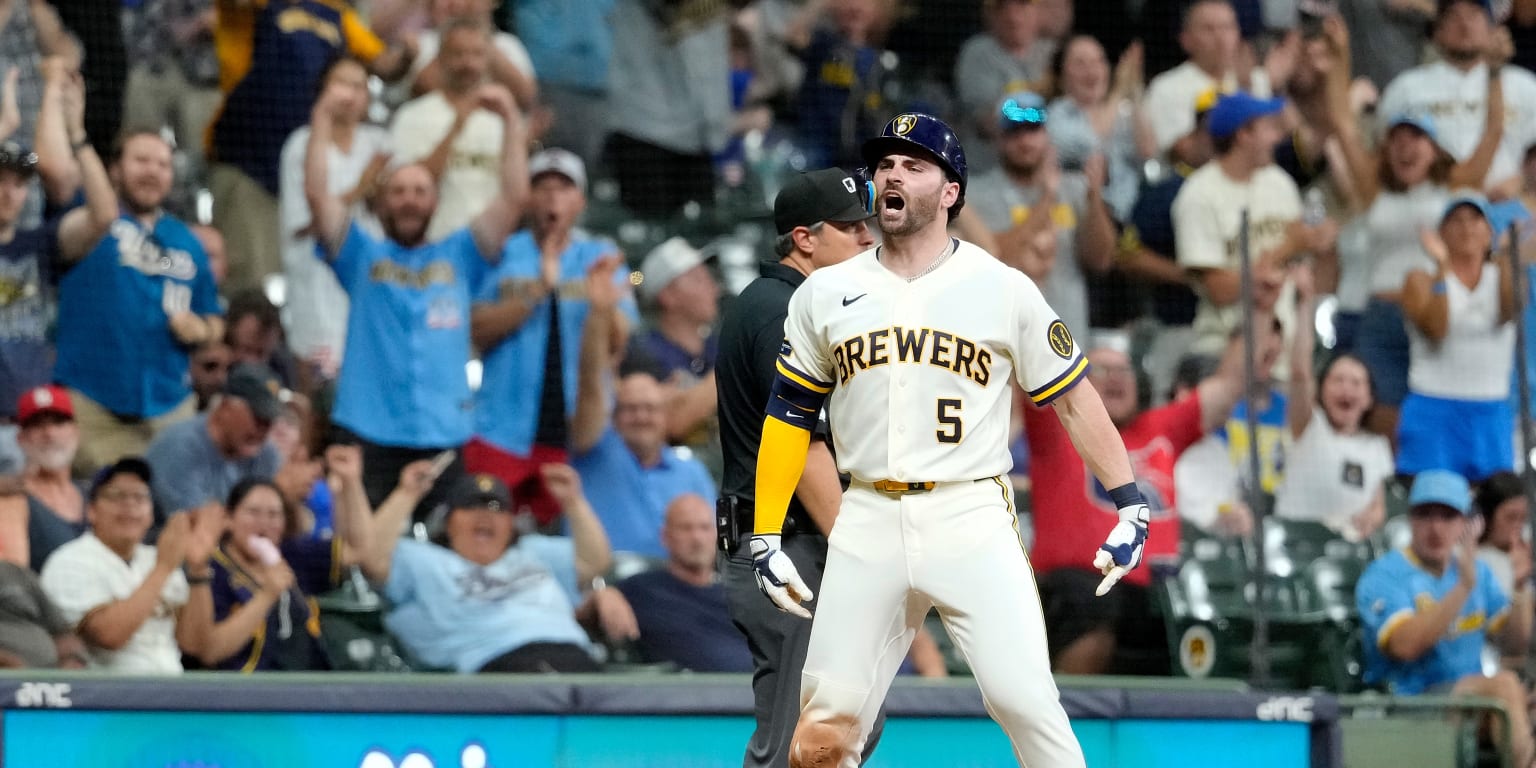 'Keep stacking 'em'! Mitchell mashes southpaws to log first 4-hit game