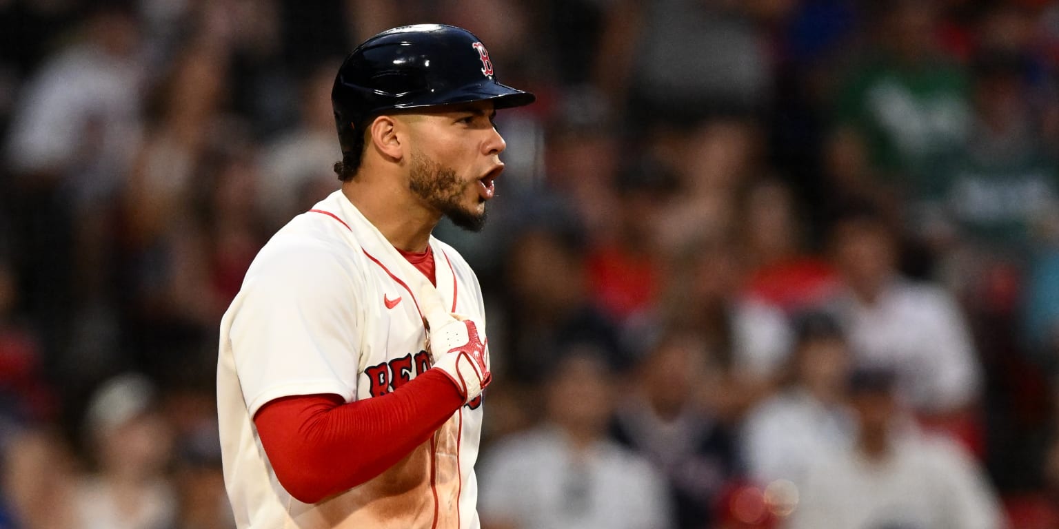 'Very emotional time for me': Contreras apologizes for Nationals incident
