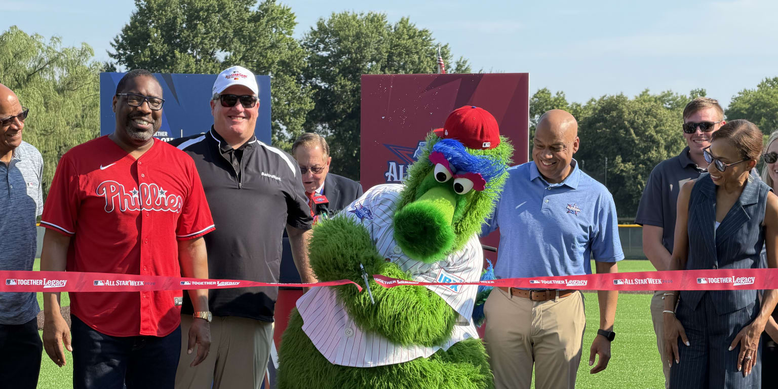 Ashburn Field gets AstroTurf upgrade as part of All-Star Week initiatives