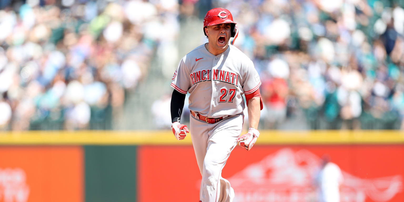 Stewart's blast backs Singer as Trade Deadline coming into focus