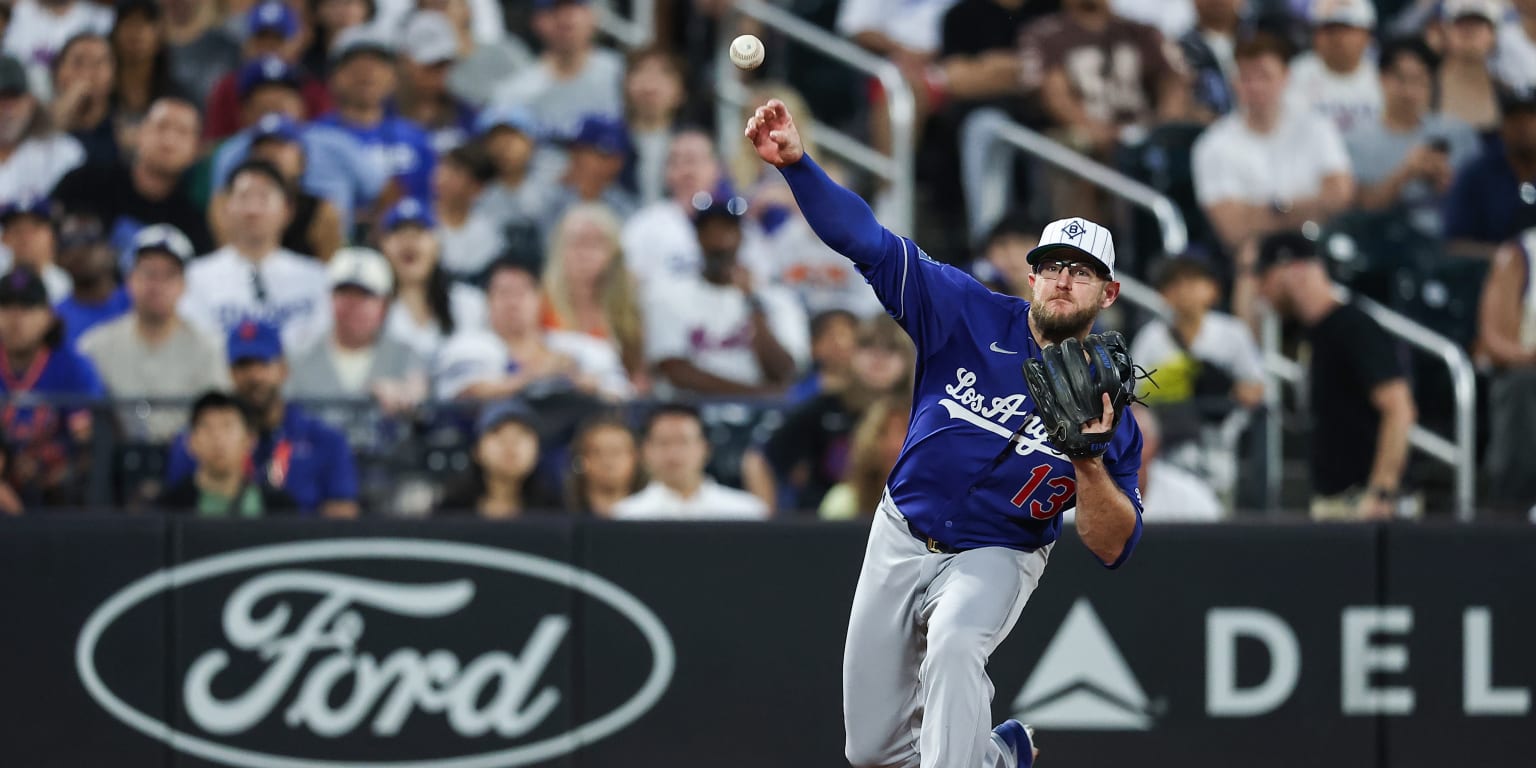10 questions with Dodgers vet Max Muncy