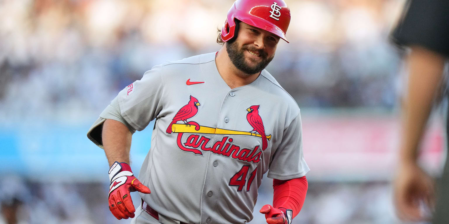 Still a Cardinal after Deadline, Burleson rewards club with 3-HR game