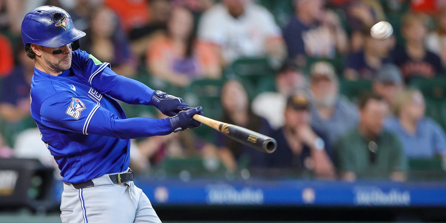 Clement breaks the seal in 10th to keep post-Deadline momentum going 