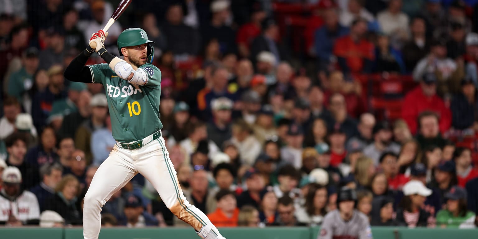 As Story nears rehab stint, Sox veteran happy club didn't trade for shortstop