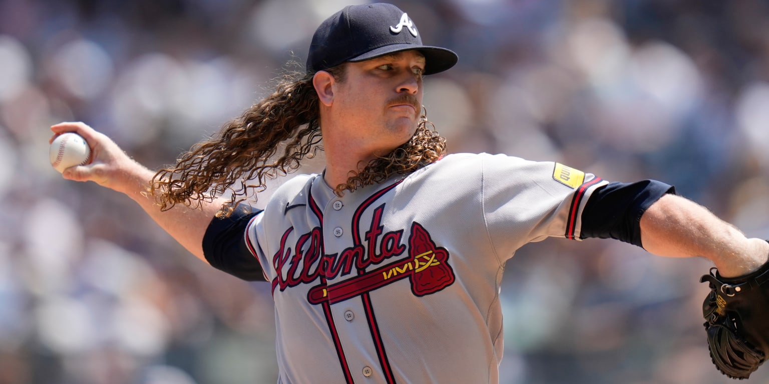 Braves win 10-inning pitchers' duel to avoid Bronx sweep