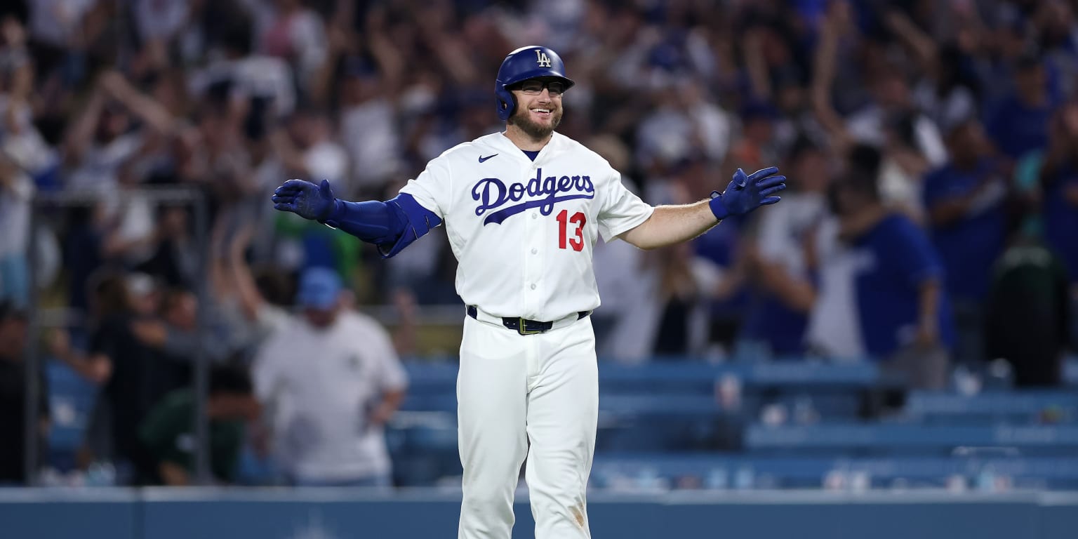 Max Muncy and Evan Phillips and Los Angeles Dodgers — Muncy's Bases-Loaded Encore Masks a Deeper Dodgers Bullpen Problem