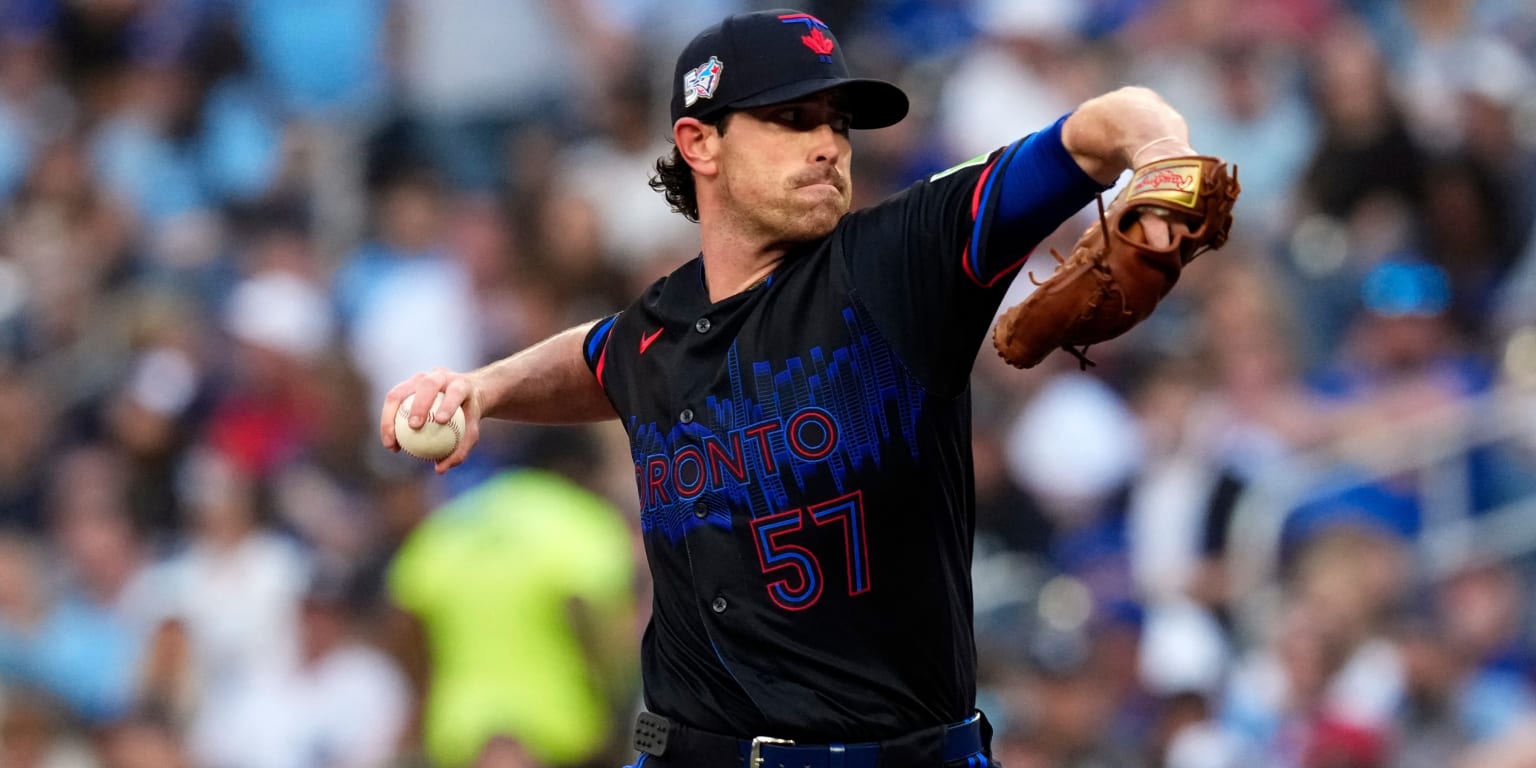 Injuries: Bieber, Yankees, Dodgers, Red Sox, Winn, Woodruff, Soto