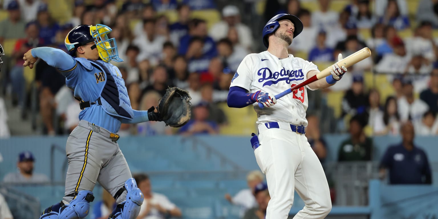 As home slump continues, Tucker gets game off vs. Brewers
