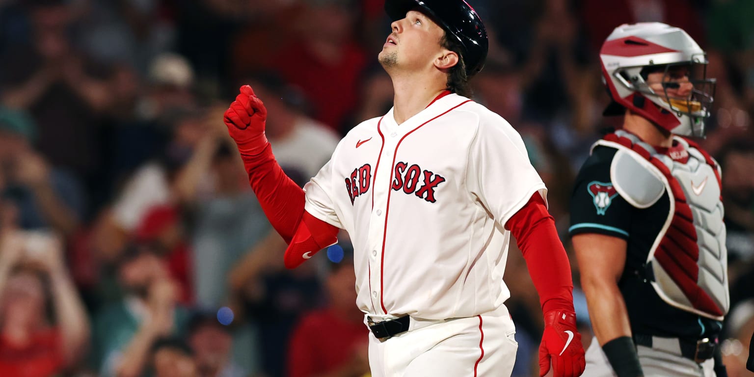 In 2nd game at Fenway, Rutschman's 1st Red Sox HR ignites immediate rally