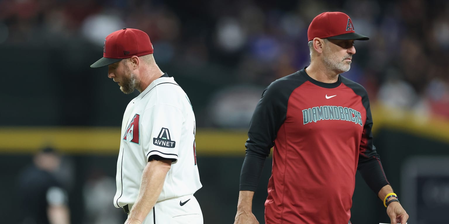 Lovullo apologizes to Counsell, Cubs after clarification from MLB