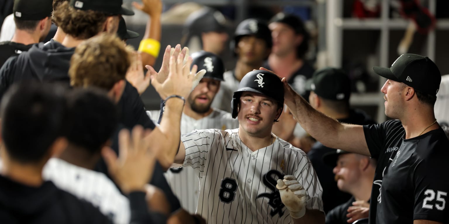 Everything comes up White Sox in rout to seal series win