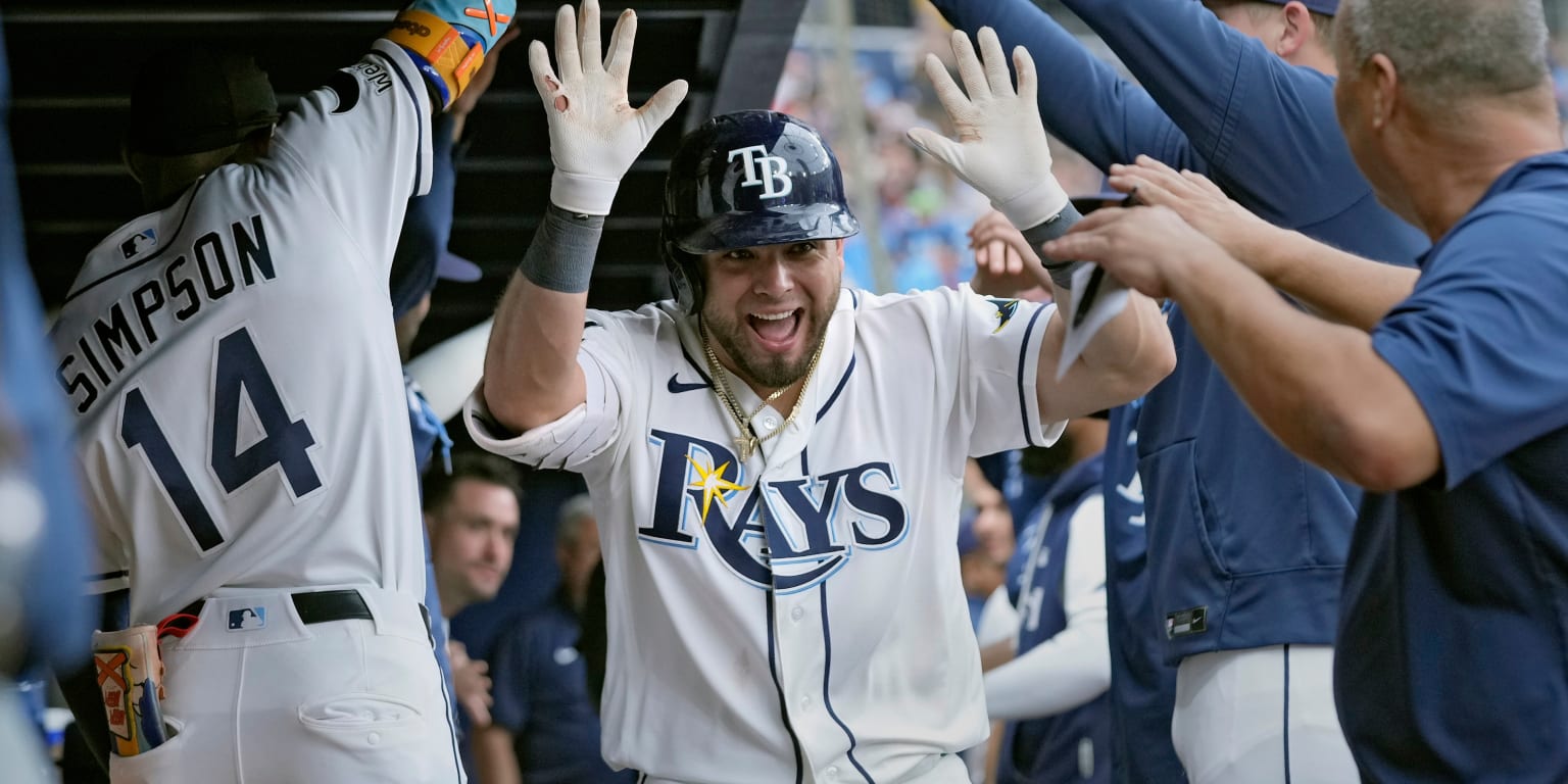 Aranda conecta 2 HR y los Rays siguen volando alto en un tramo complicado