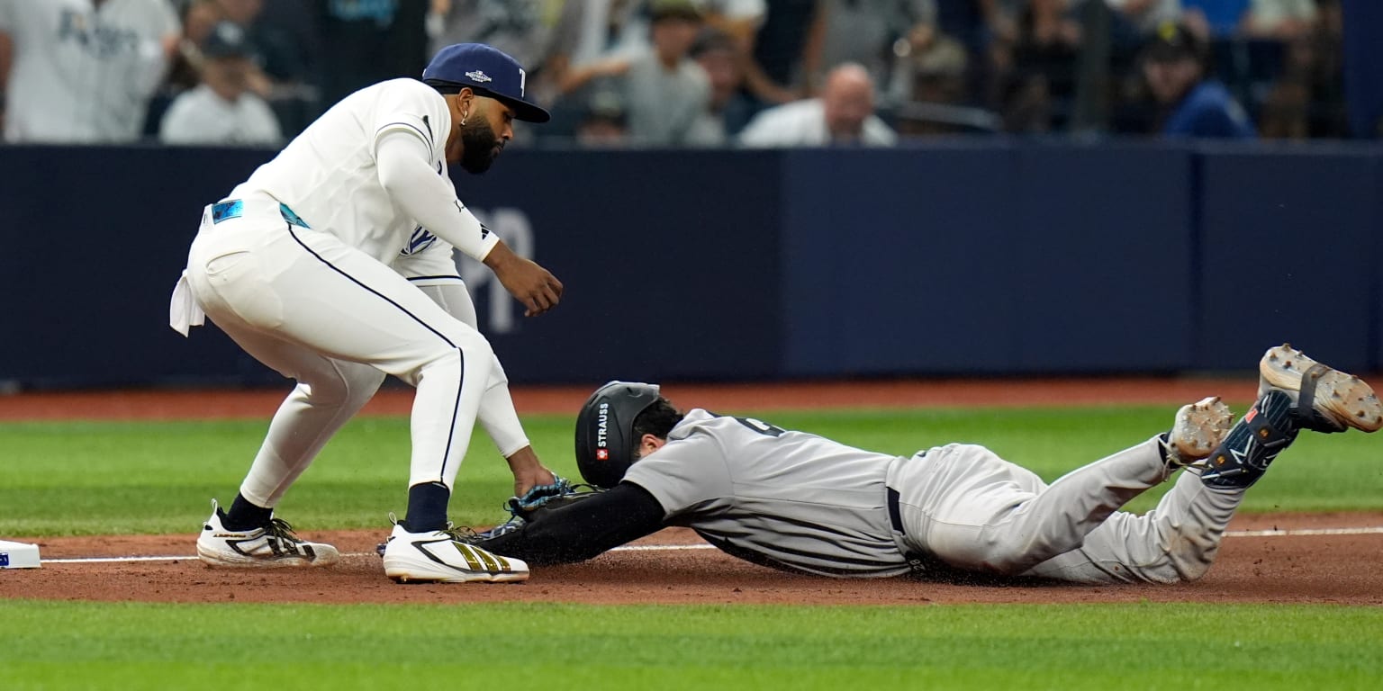 Trying to provide a spark, Wells instead runs Yanks out of lone scoring chance