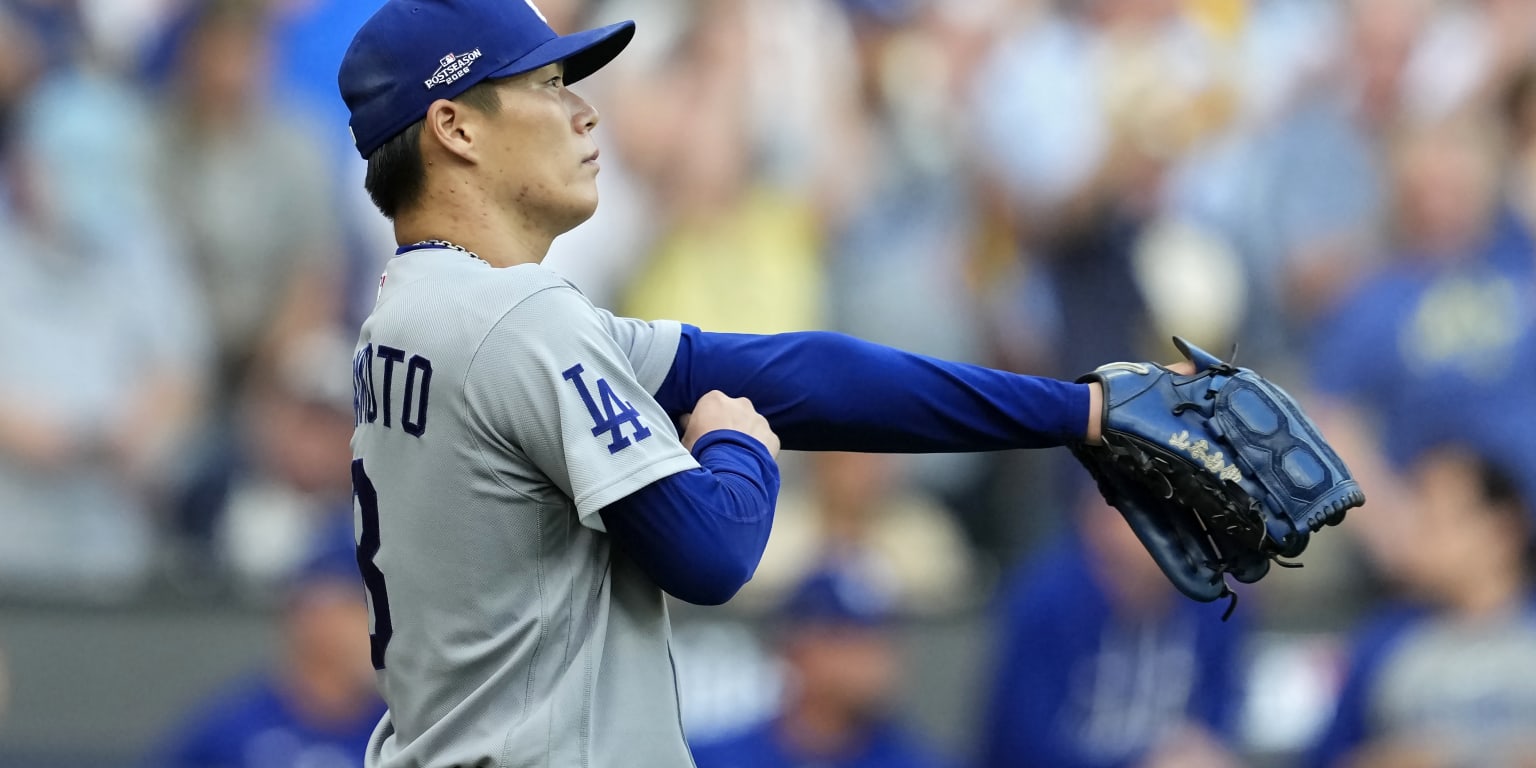 Yoshinobu Yamamoto exits NLCS Game 2 vs. Brewers in 3rd inning