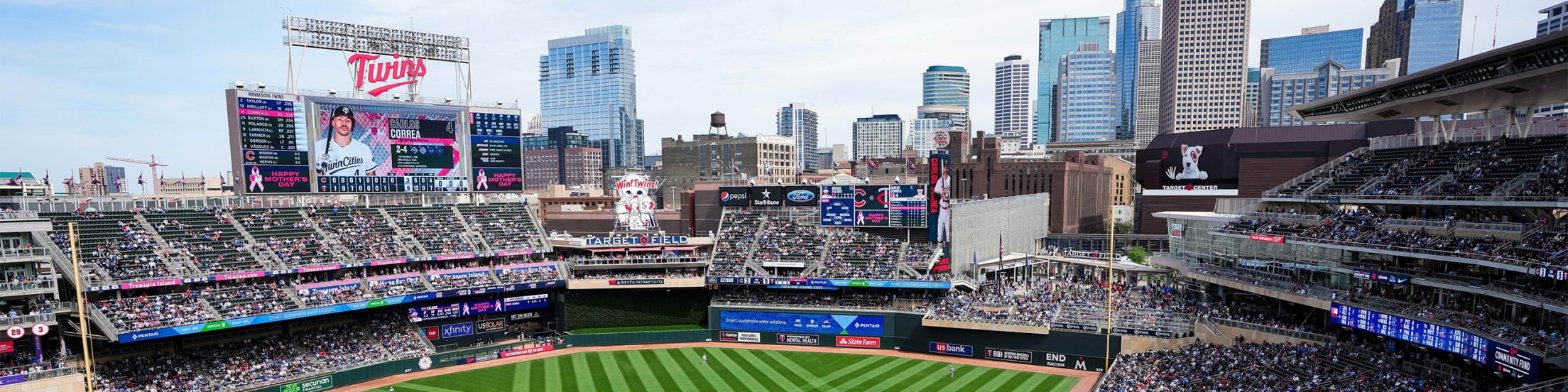 Tours of Target Field