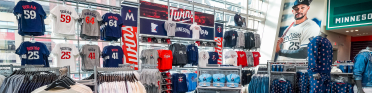 Twins Majestic Clubhouse Store - North Loop - 2 tips
