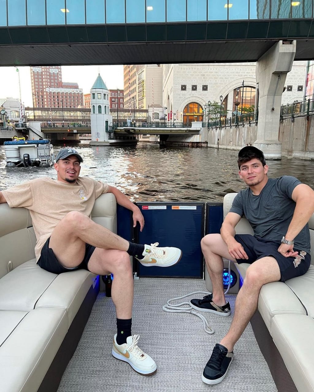Adames and Urías in Milwaukee. Photo credit: @luisurias97