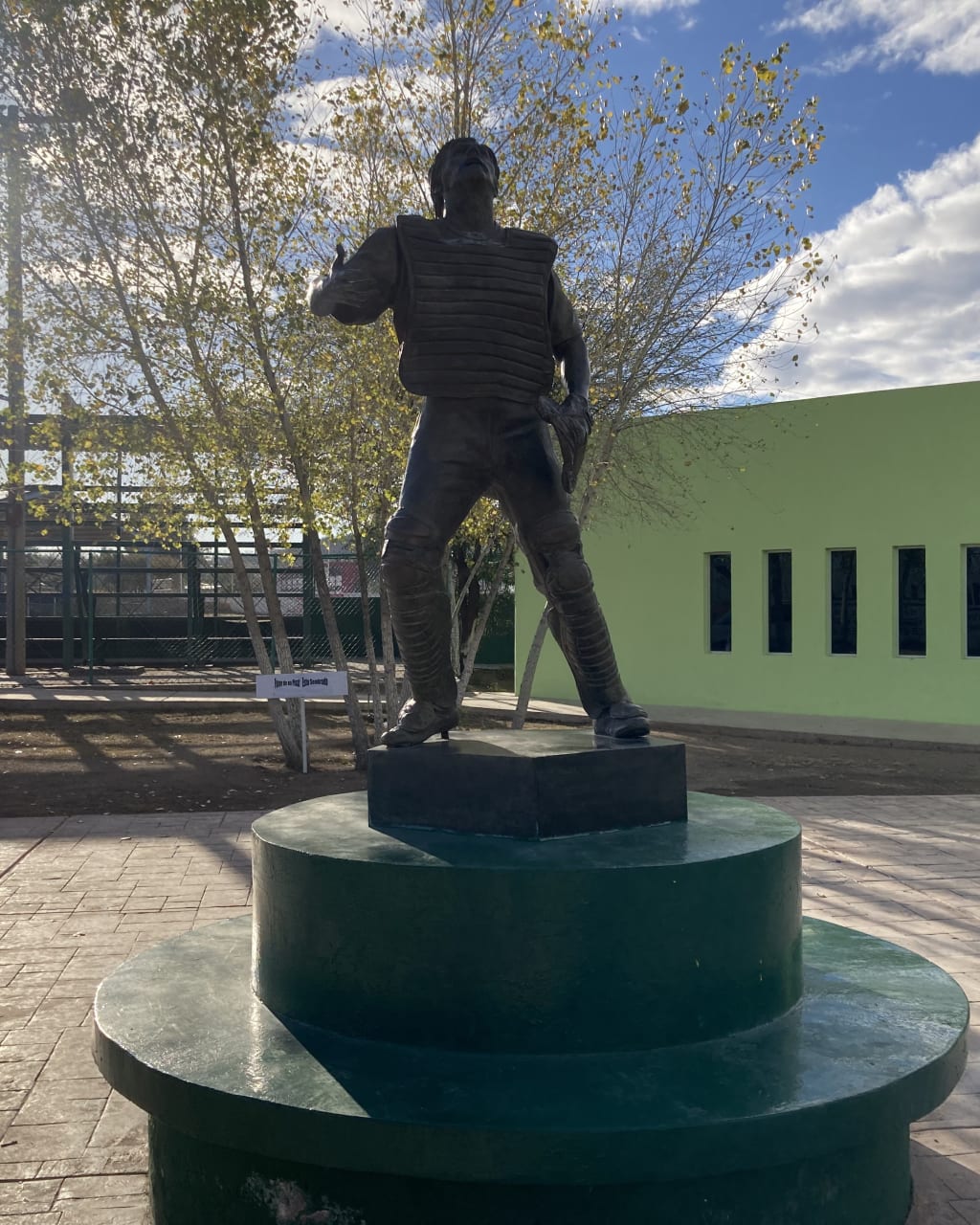 A statue of Sergio Robles is located at Estadio Padre Kino, a 3,000-seat baseball stadium.