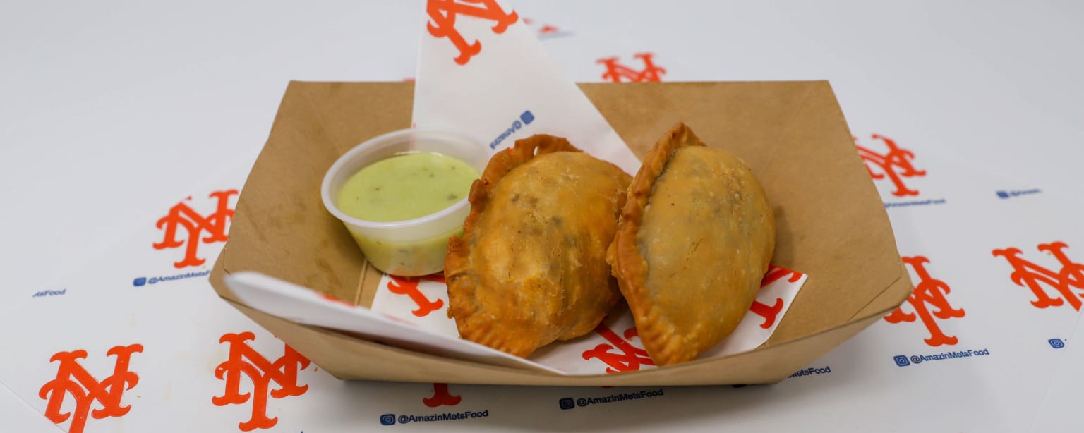 All-Star Bites: The Food Items You Must Try at a Giants Game at