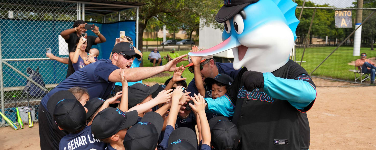 Little Leaguers Across South Florida Take The Field For Marlins Youth  Academy Fall Tee Ball Initiative Presented By CITY Furniture, by Marlins  Media