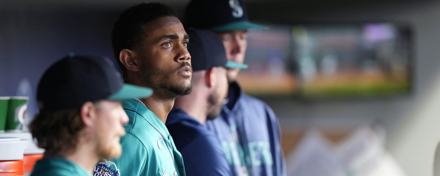 Mariners Team Store on X: In advance of Sunday, we're giving away