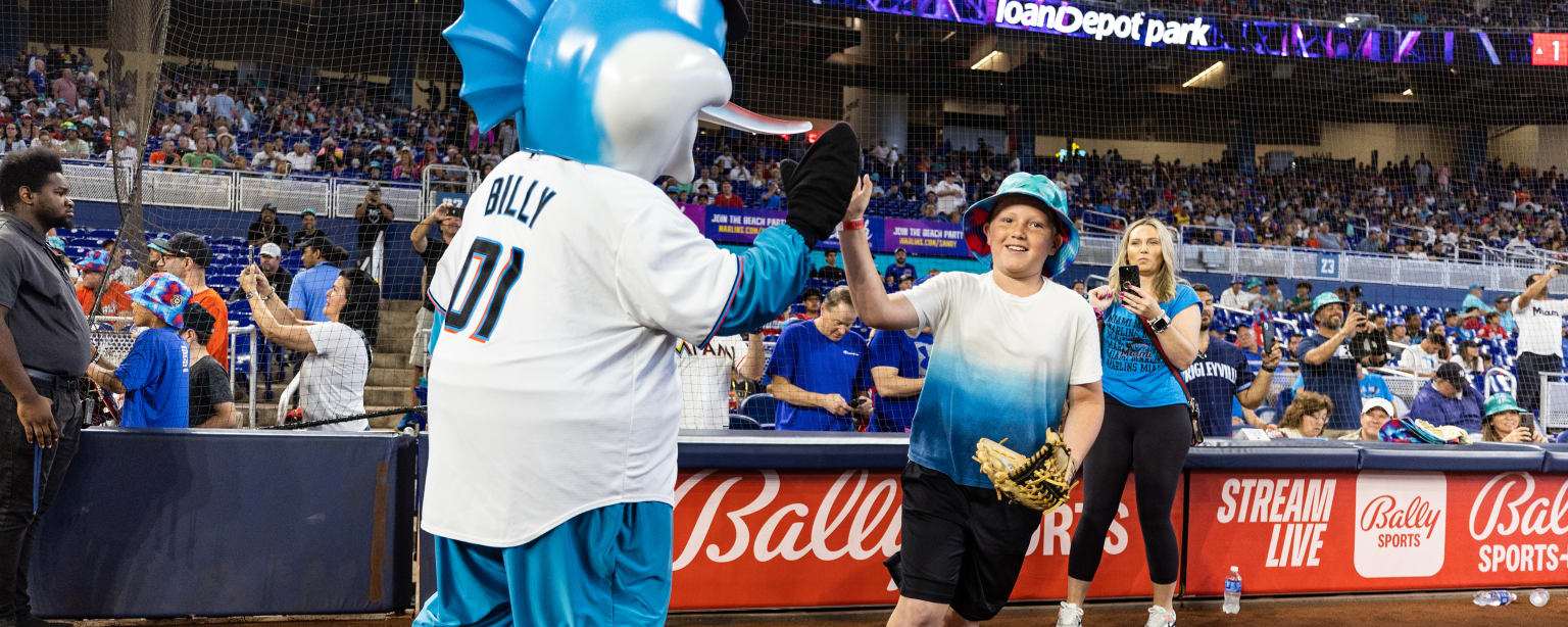 Marlins Mascot - Billy the Marlin  Marlins baseball, Espn baseball, Mascot