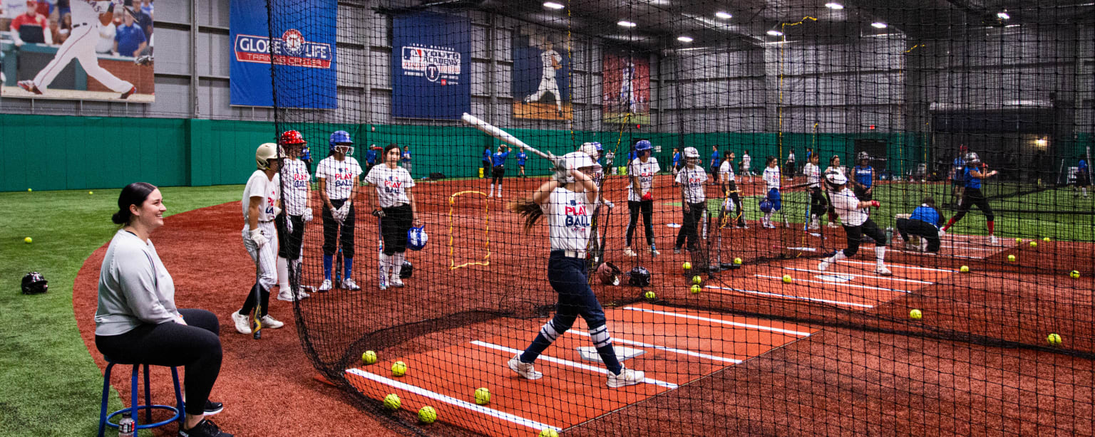 Texas Rangers Youth Academy on X: The Hickory RBI baseball team wins the  Junior Division Wood Bat Tournament presented by @nikediamond.  Congratulations on a great season and a walk-off win in the