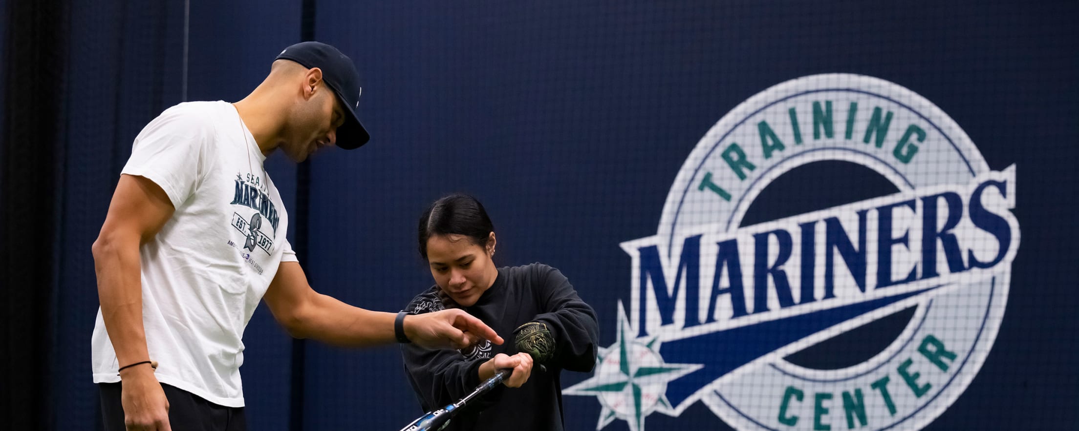 MLB All-Star builds training center in Centralia, Education