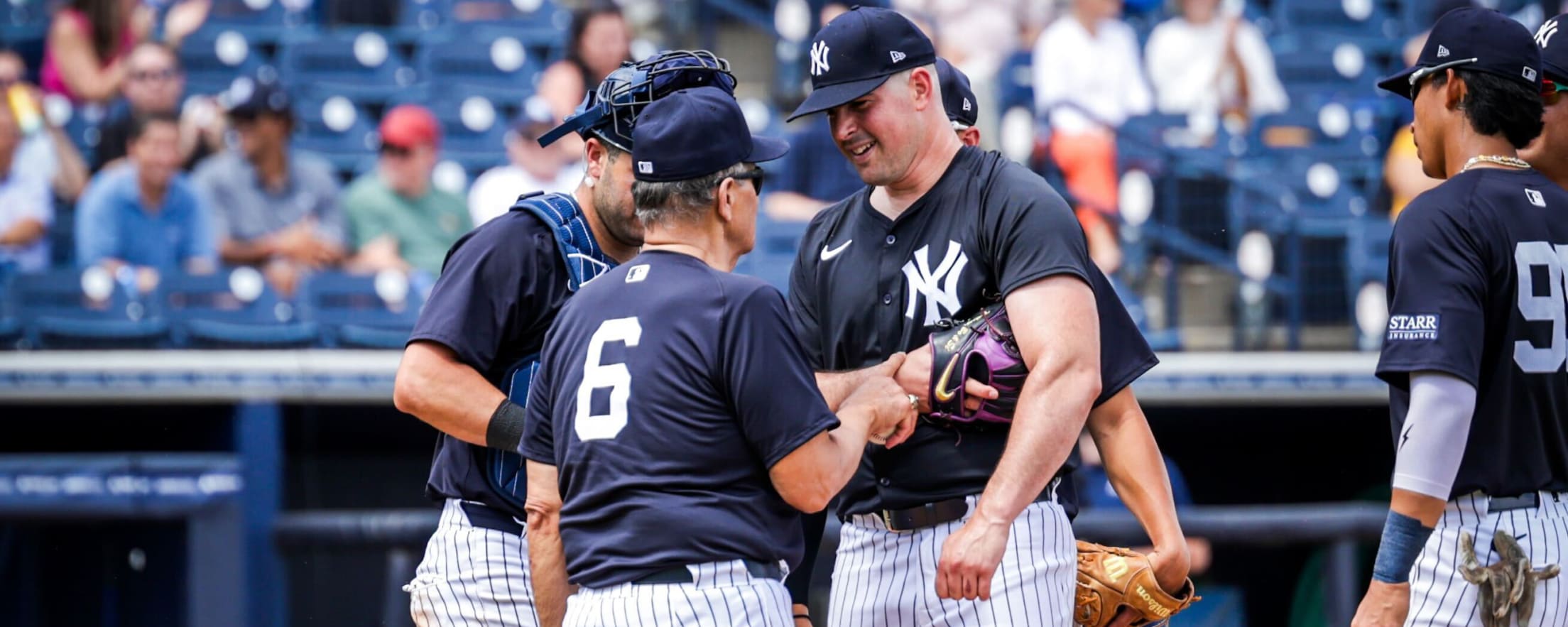 Yankees store baseball top