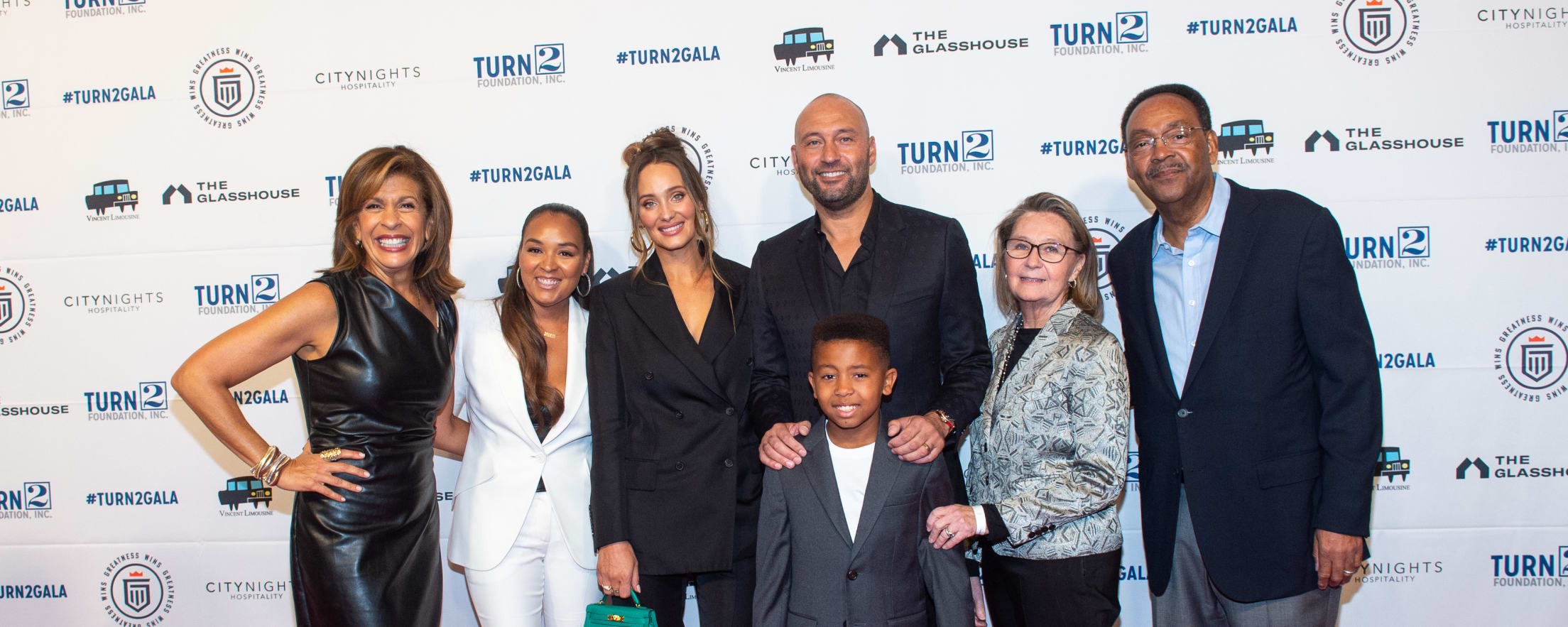 Derek Jeter's Turn 2 Foundation Benefits From Kids Rock Fashion Show - Look  to the Stars