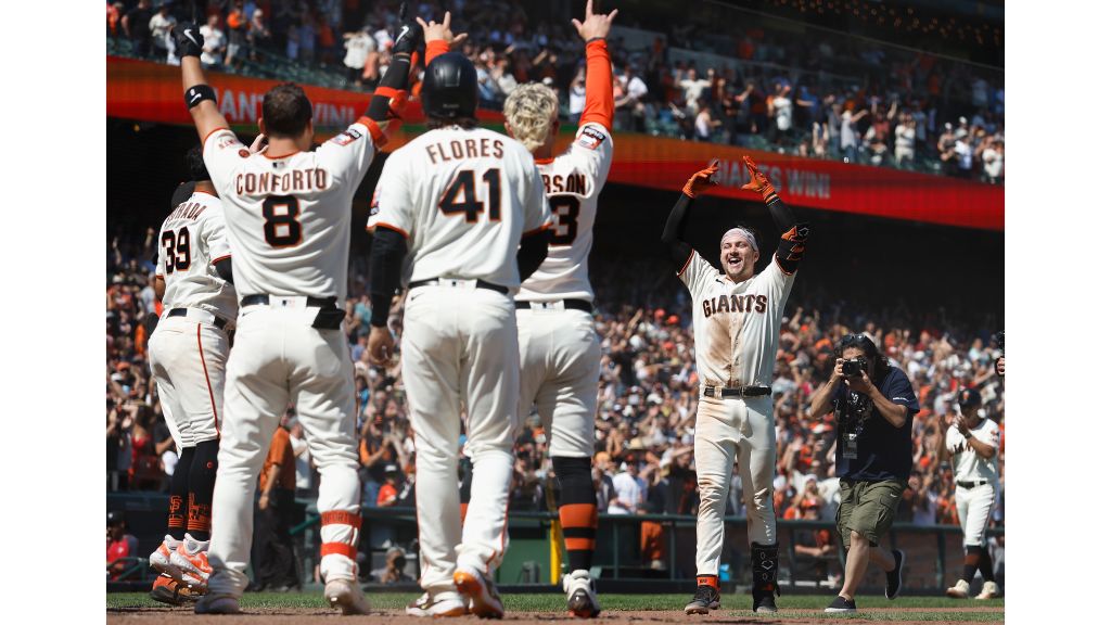 San francisco giants catcher benito hi-res stock photography and