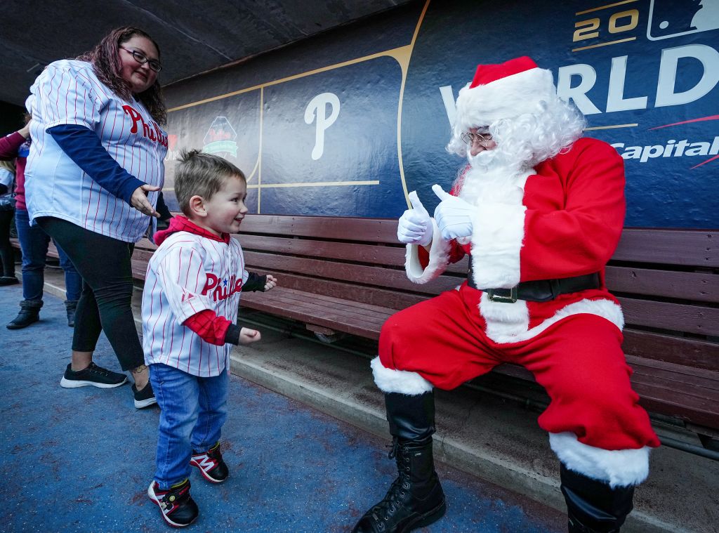 Phillies Holiday Sale & Tree Lighting Philadelphia Phillies