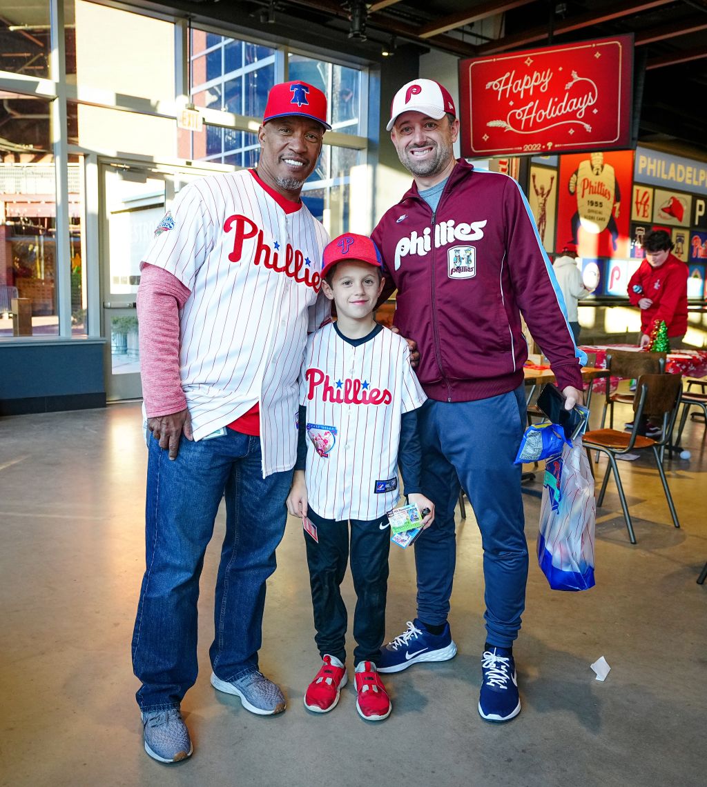 Phillies Holiday Sale & Tree Lighting Philadelphia Phillies