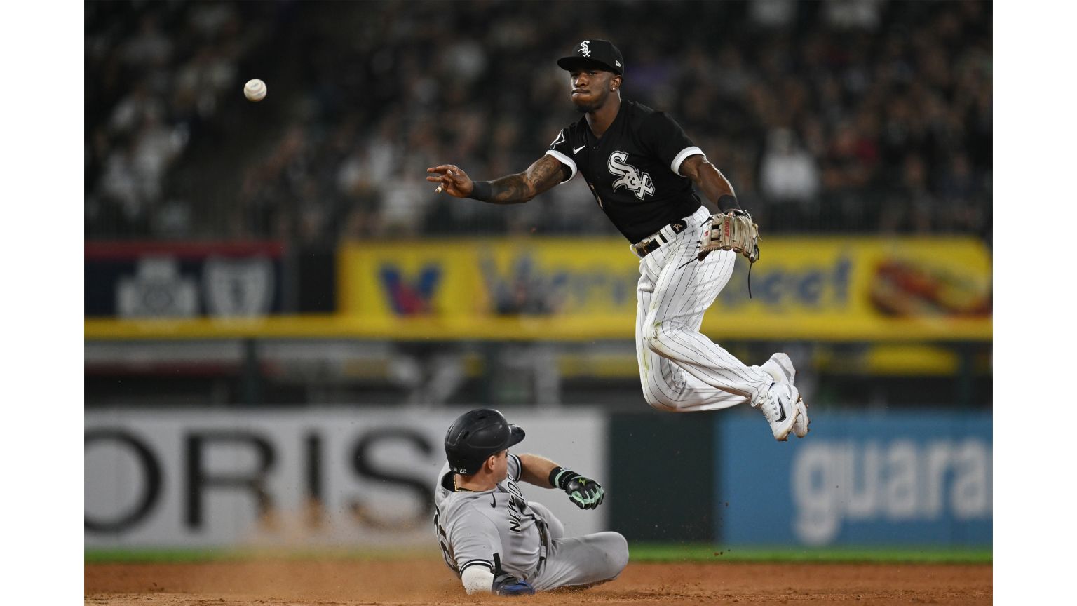 Jose Abreu of the Chicago White Sox hits a homer in the fourth inning  News Photo - Getty Images