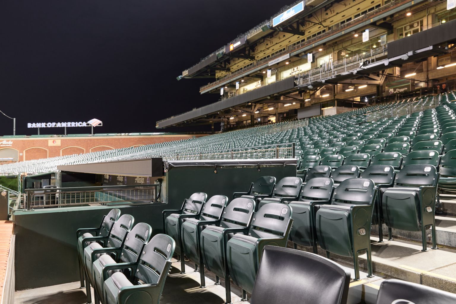 Groups & Hospitality Experiences | Dugout Box Photos | San Francisco Giants