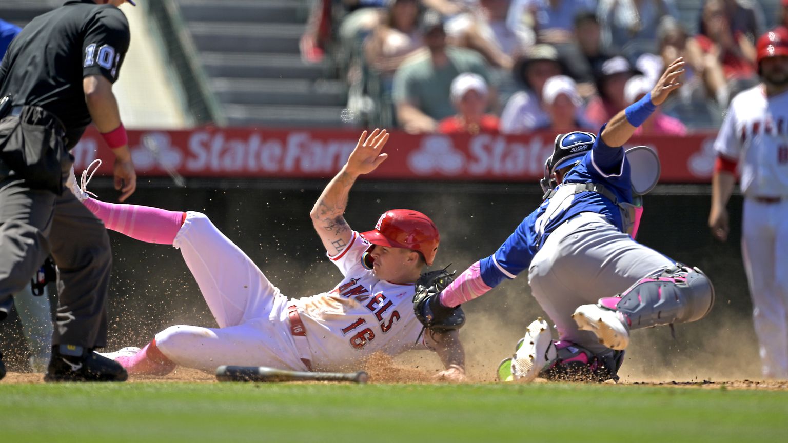 Angels Photos | Los Angeles Angels