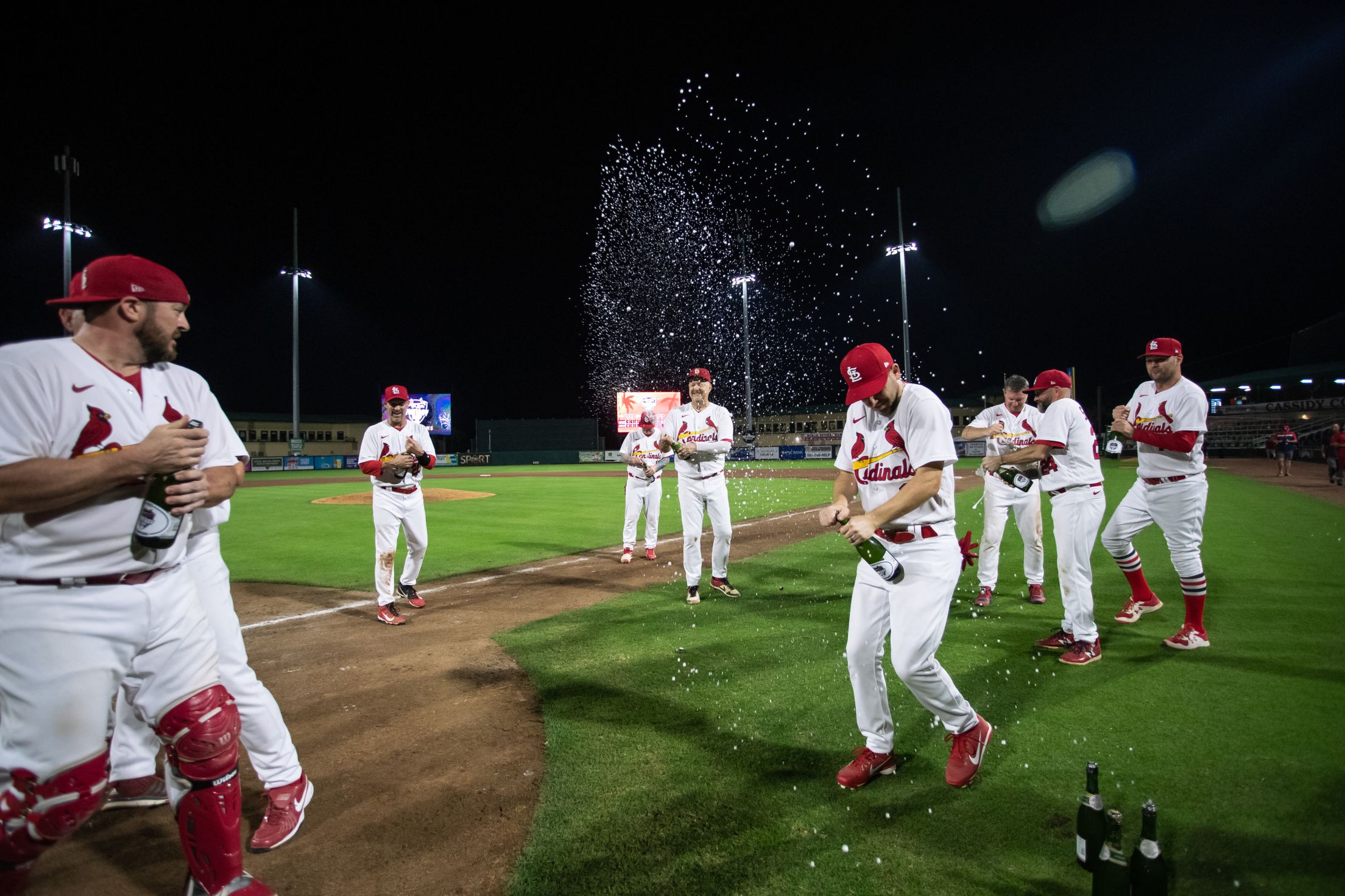 MLB Women's St. Louis Cardinals 2022 Division Champions Locker