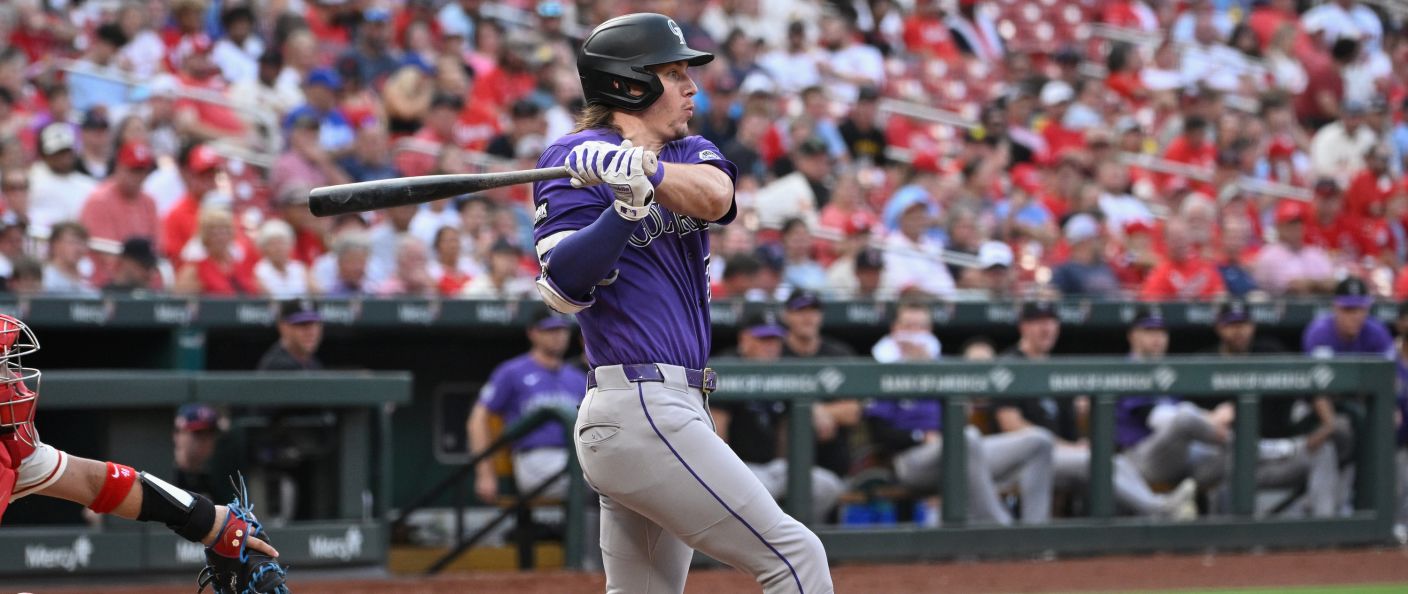 Action du match entre les Rockies et les Cardinals, au Busch Stadium.