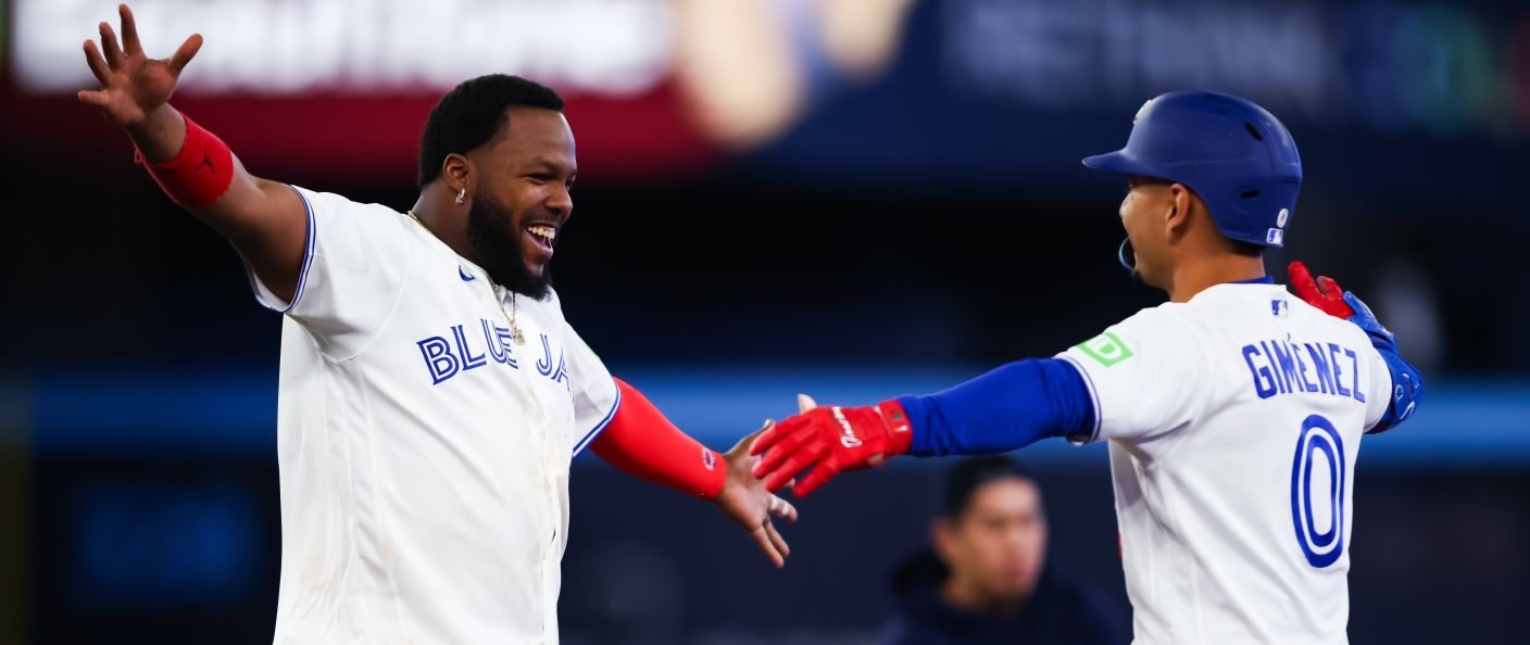 Action du match entre les Athletics et les Blue Jays, au Rogers Centre.