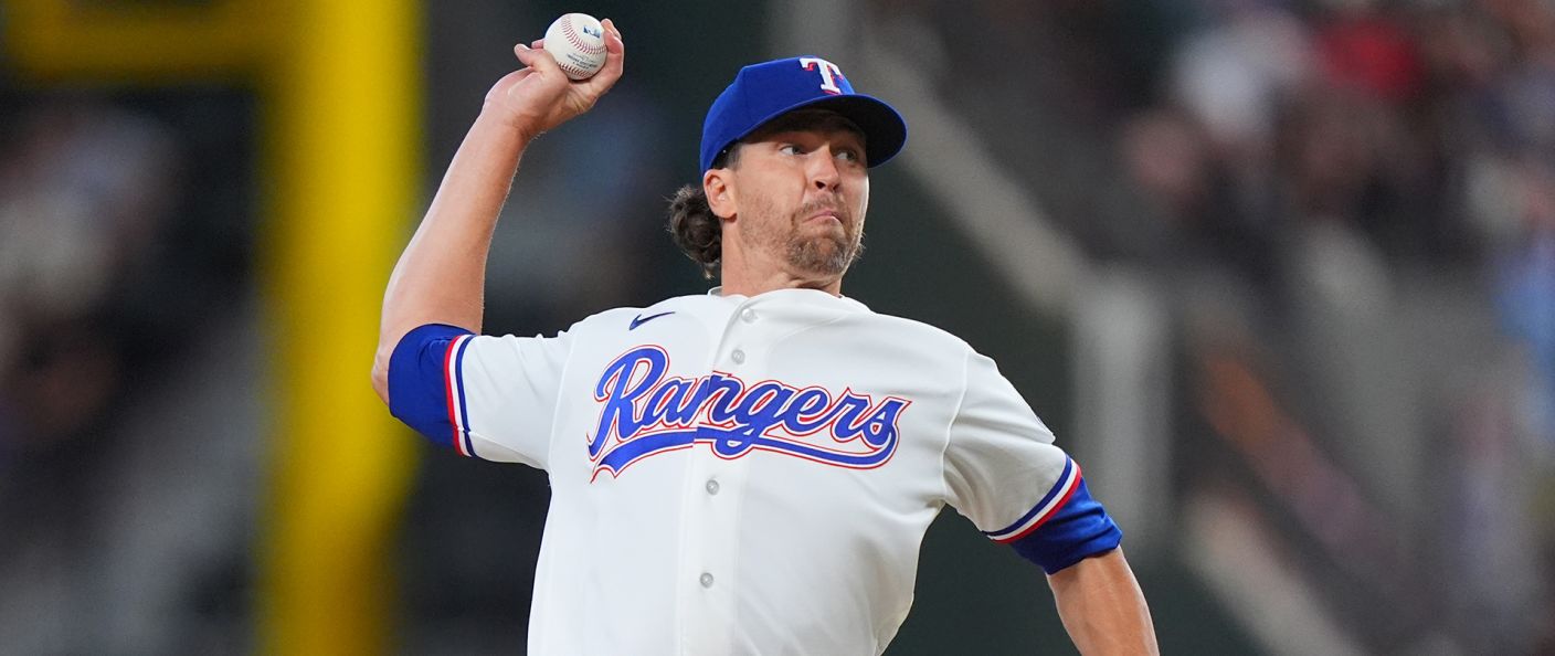 Action du match entre les Orioles et les Rangers, au Globe Life Field.