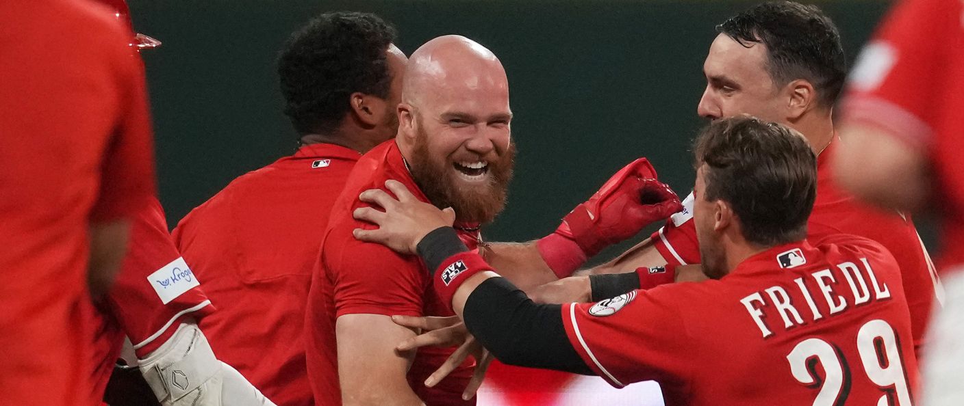Action du match Reds - Royals au Great American Ball Park.