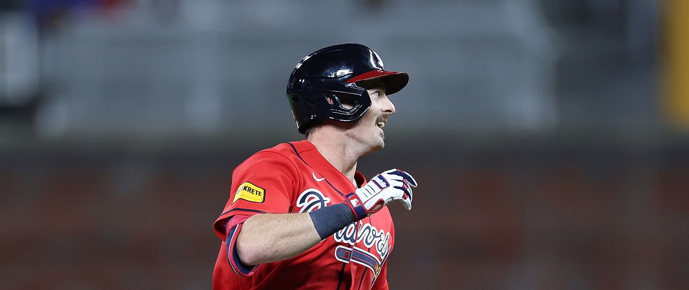 Action du match Braves - Sox au Truist Park.
