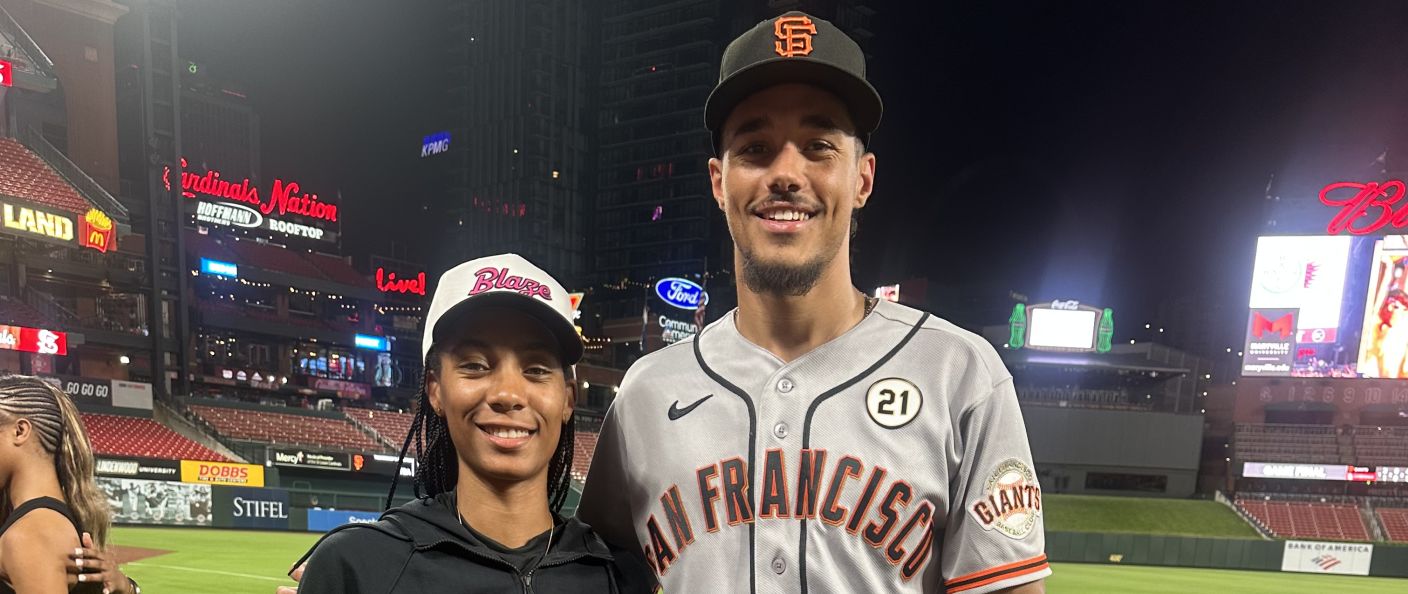 Action du match entre les Giants et les Cardinals, au Busch Stadium.