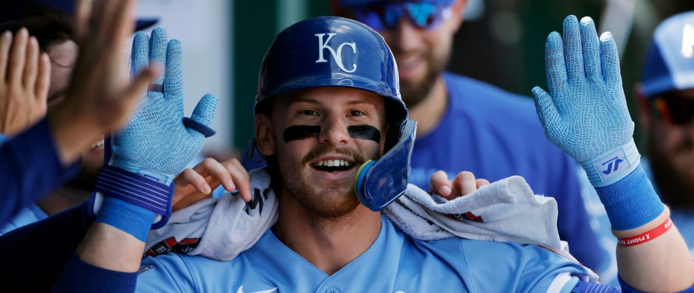 Action du match entre les Athletics et les Royals, au Kauffman Stadium.