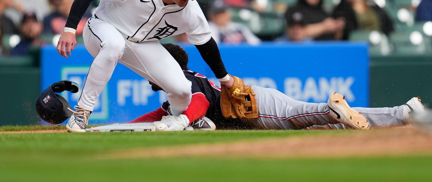 Action du match entre les Nationals et les Tigers, au Comerica Park.